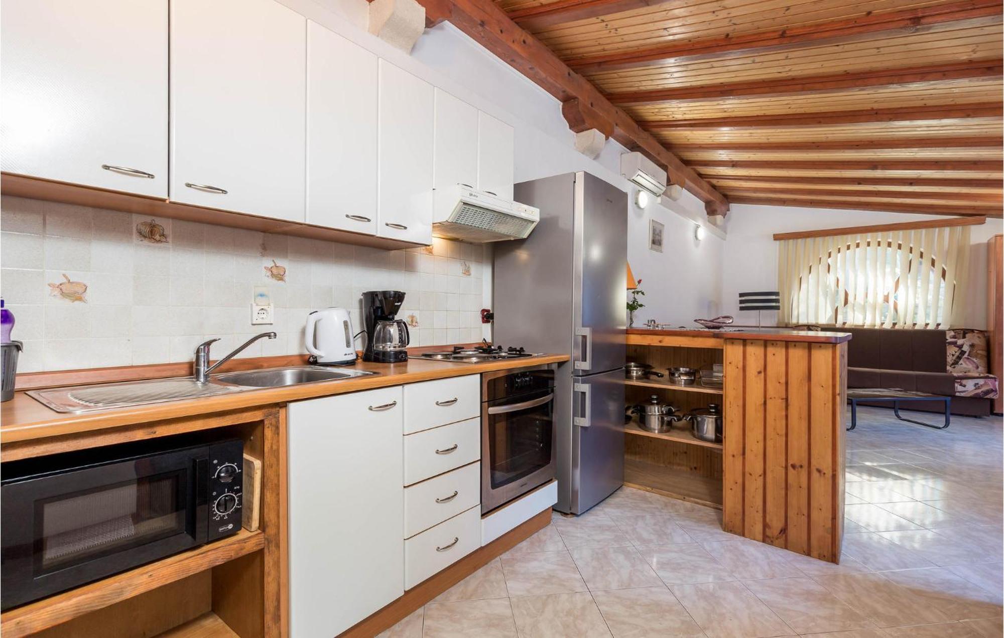 Awesome Home In Veli Lošinj Buitenkant foto