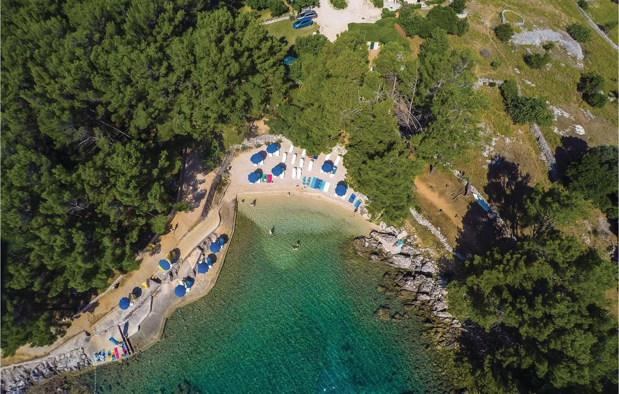 Awesome Home In Veli Lošinj Buitenkant foto