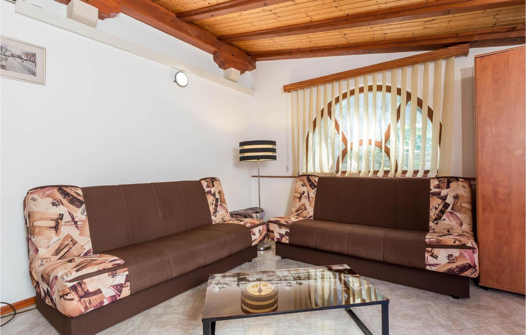 Awesome Home In Veli Lošinj Buitenkant foto