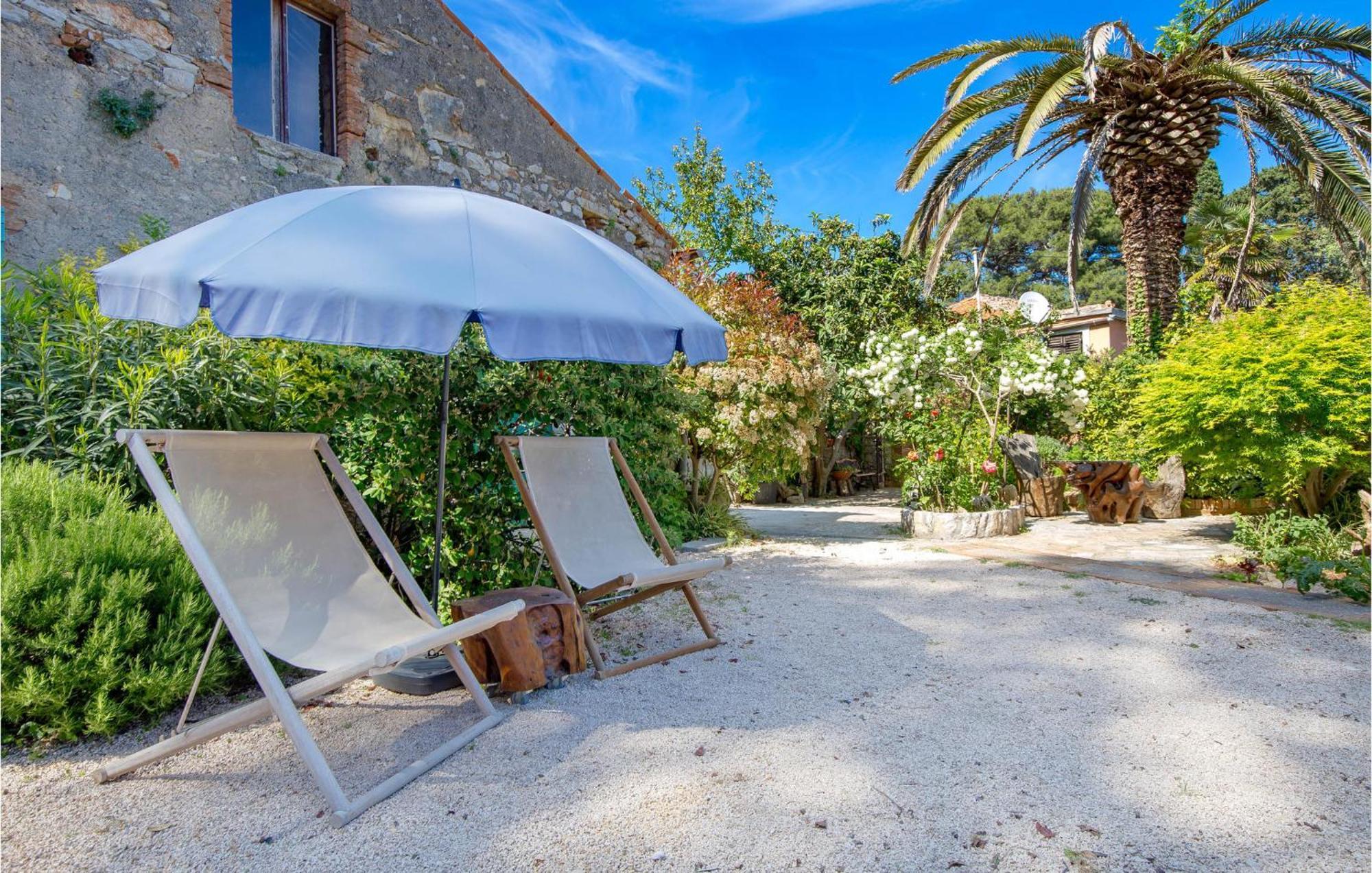 Awesome Home In Veli Lošinj Buitenkant foto
