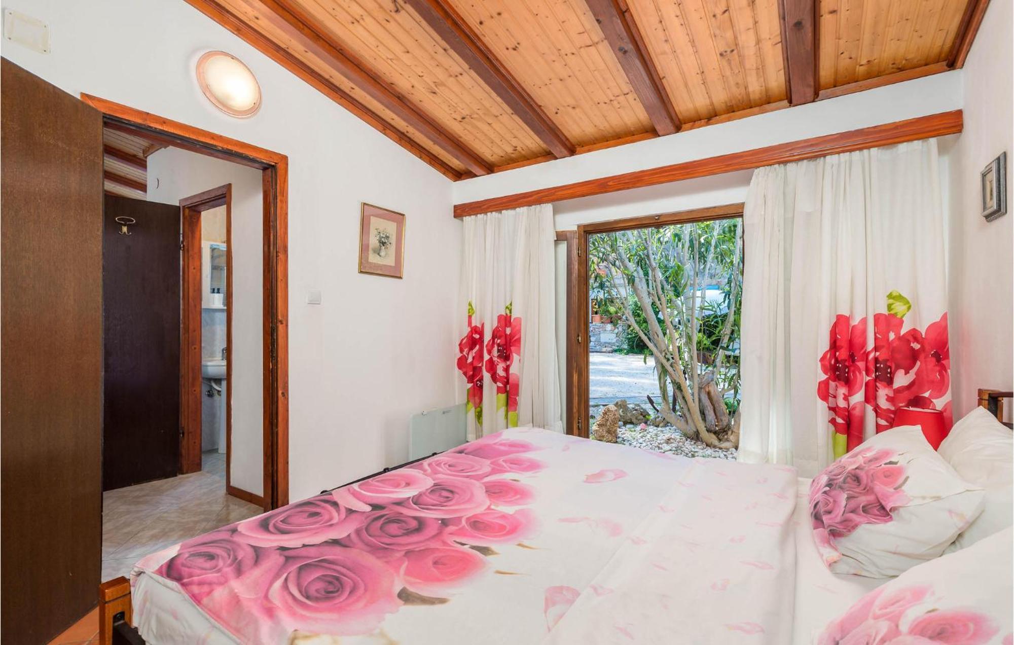 Awesome Home In Veli Lošinj Buitenkant foto